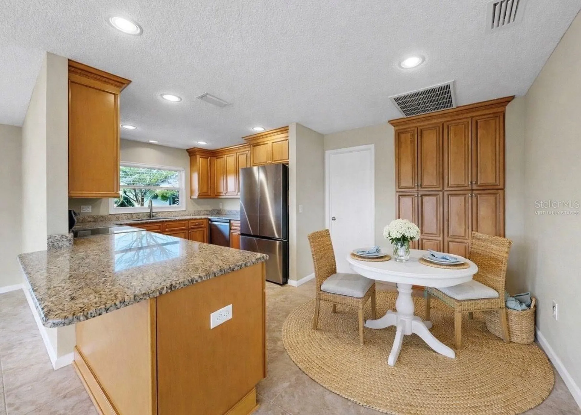 2110 W View Drive Sun City Center FL 33573