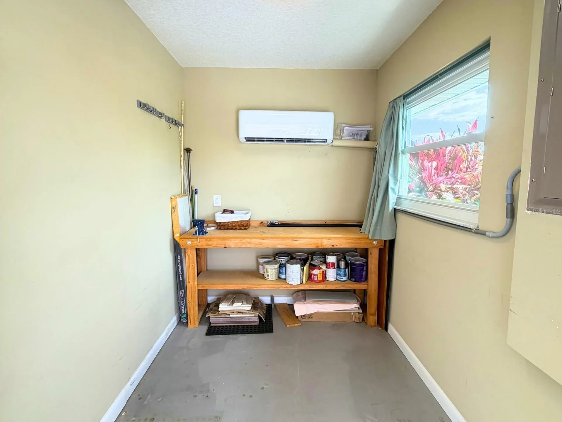 2110 W View Drive Sun City Center FL 33573