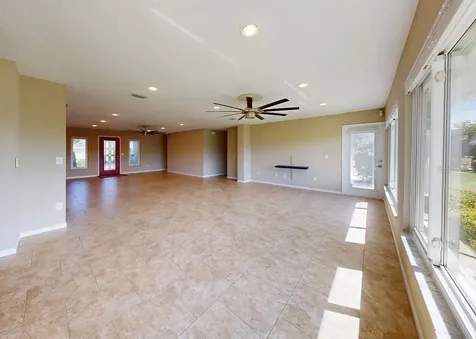 2110 W View Drive Sun City Center FL 33573