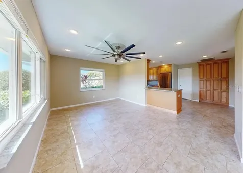 2110 W View Drive Sun City Center FL 33573