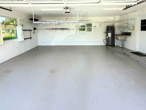 2110 W View Drive Sun City Center FL 33573