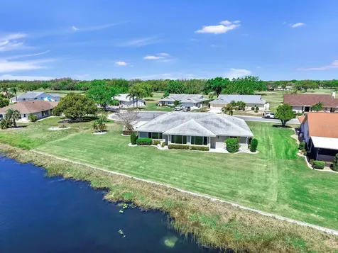 2110 W View Drive Sun City Center FL 33573