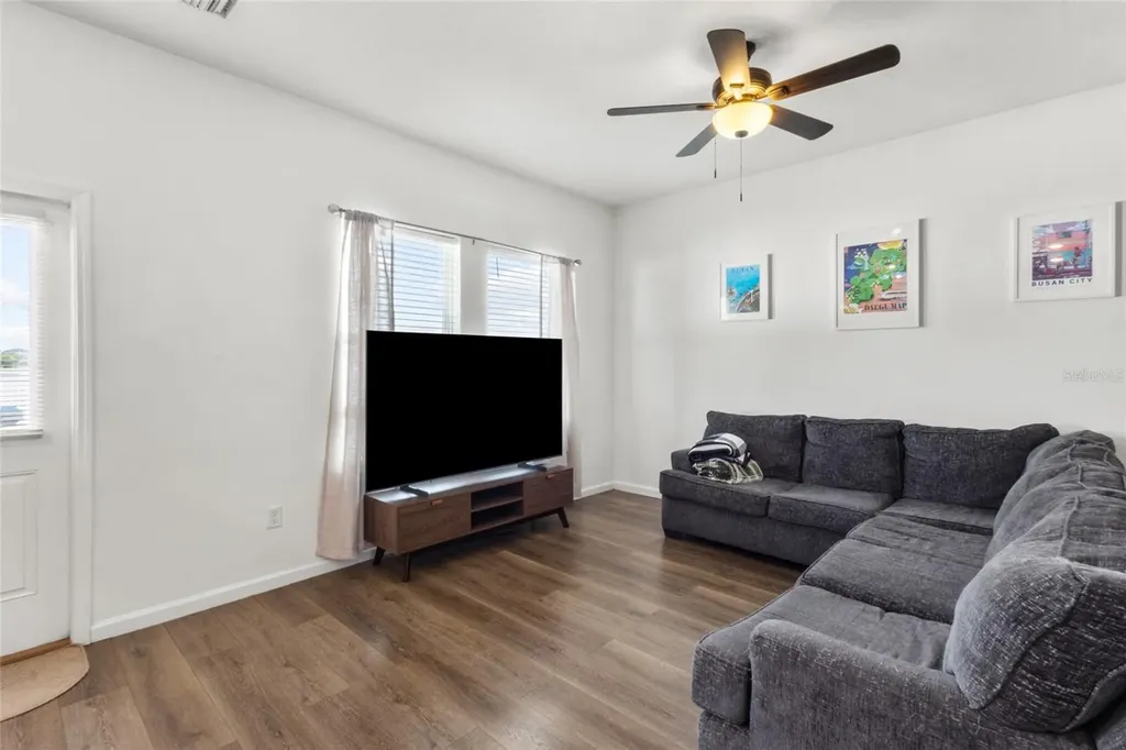 831 Sunlit Coral Street Ruskin FL 33570