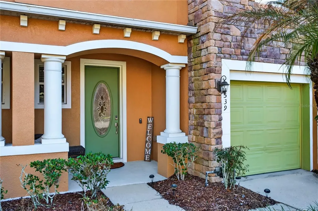 539 Lake Eagle Lane Sanford FL 32773