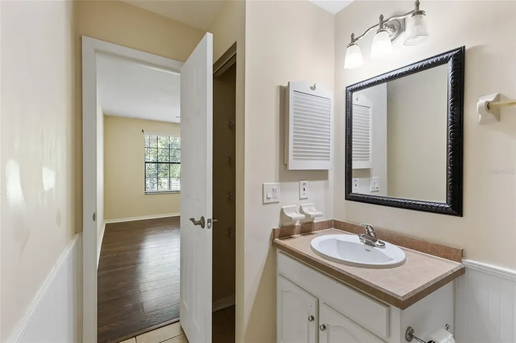 6400 NW 106th Place Alachua FL 32615