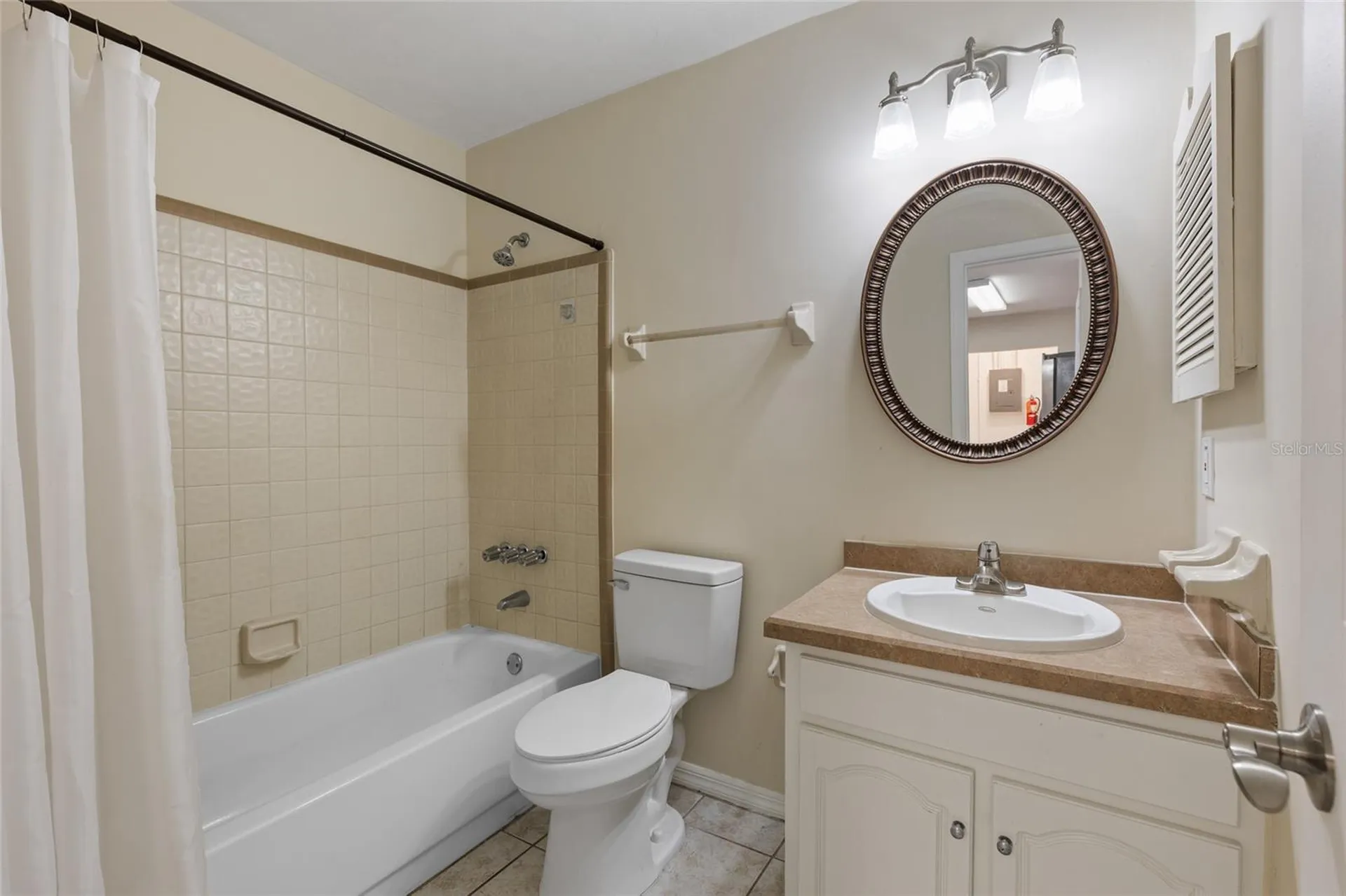 6400 NW 106th Place Alachua FL 32615