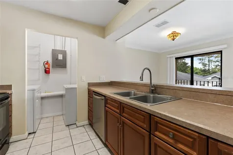 6400 NW 106th Place Alachua FL 32615