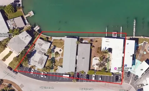 629 Bay Esplanade Clearwater Beach FL 33767