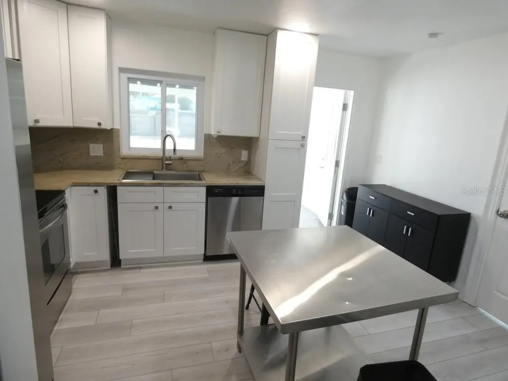 1312 57th Avenue N St Petersburg FL 33703