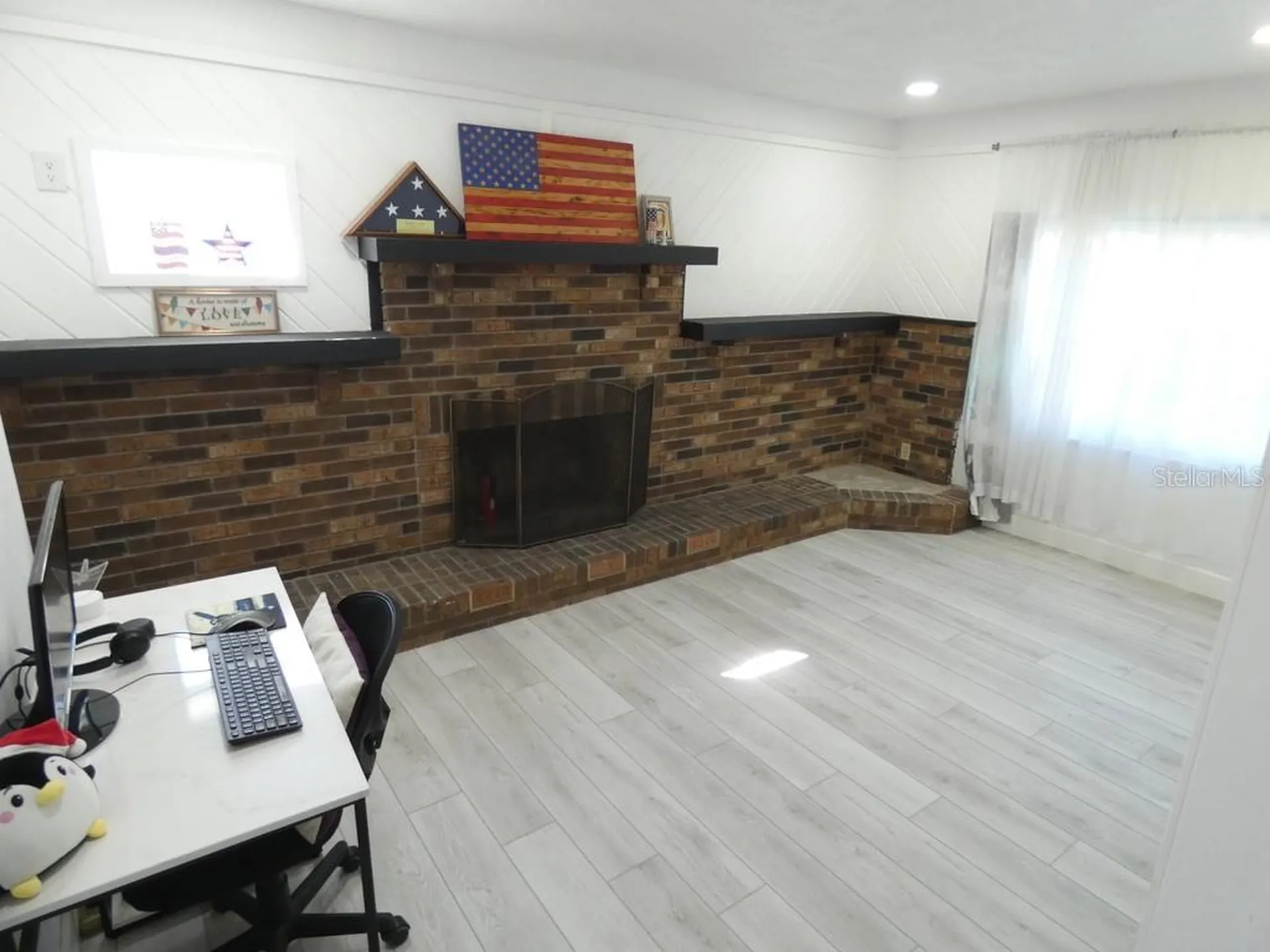 1312 57th Avenue N St Petersburg FL 33703