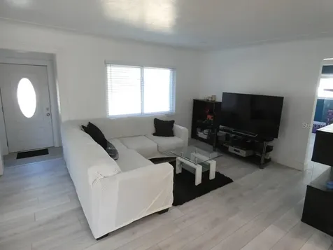 1312 57th Avenue N St Petersburg FL 33703