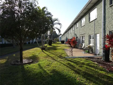 5287 81st Street St Petersburg FL 33709