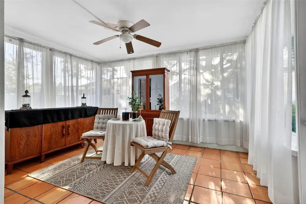 405 W Seminole Drive Venice FL 34293