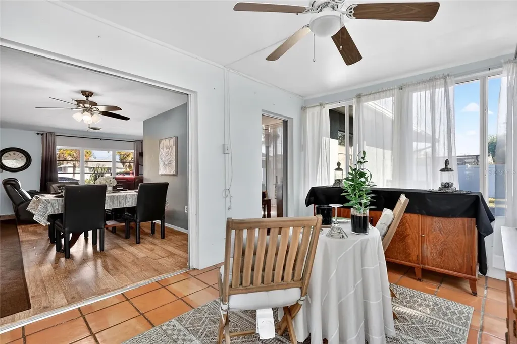 405 W Seminole Drive Venice FL 34293