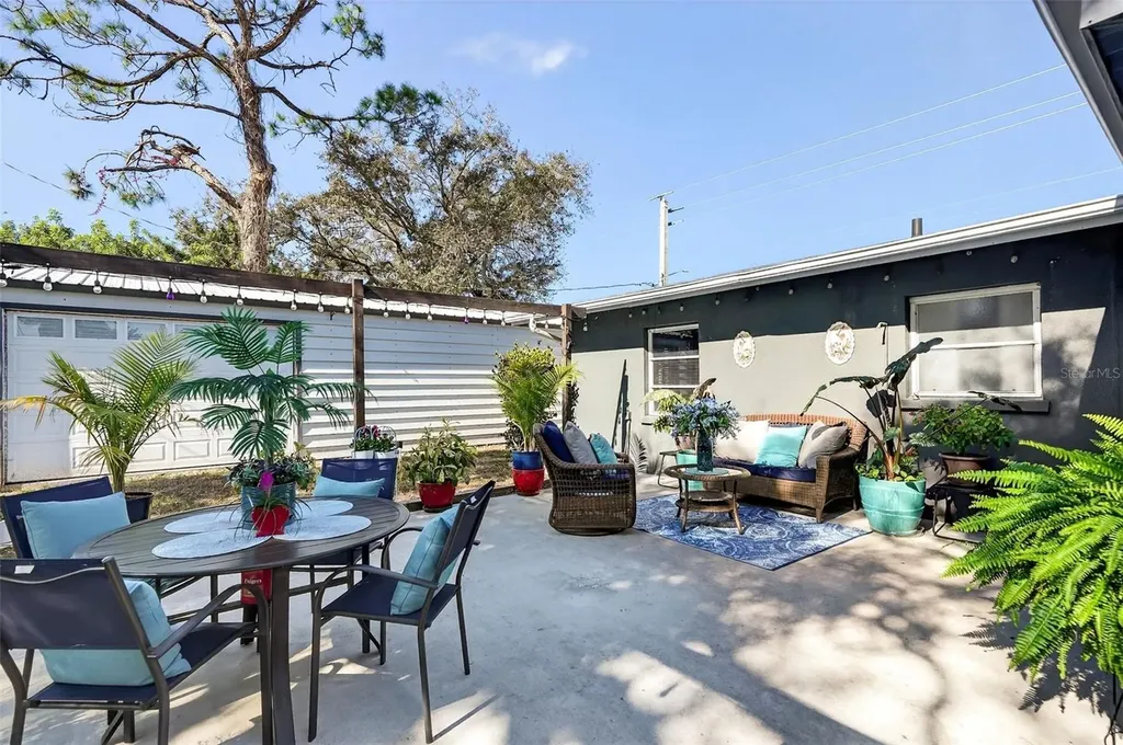 405 W Seminole Drive Venice FL 34293
