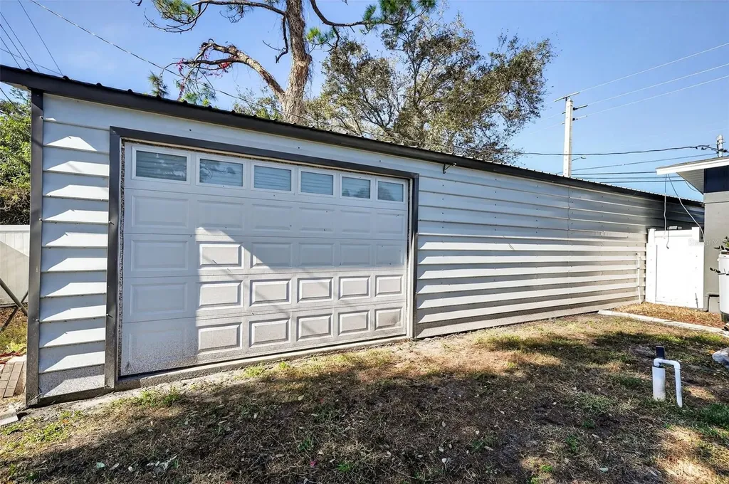 405 W Seminole Drive Venice FL 34293