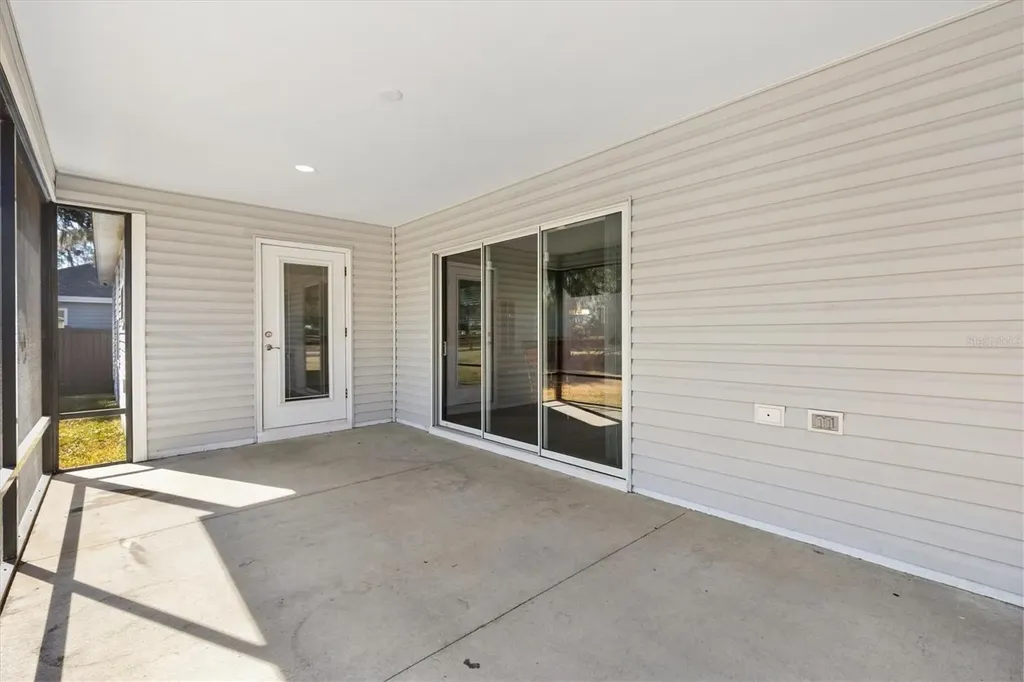 11405 Zimmerman Path Oxford FL 34484