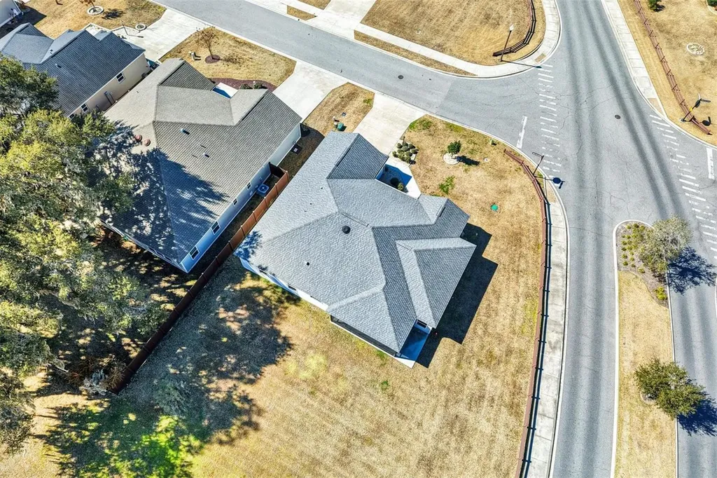 11405 Zimmerman Path Oxford FL 34484