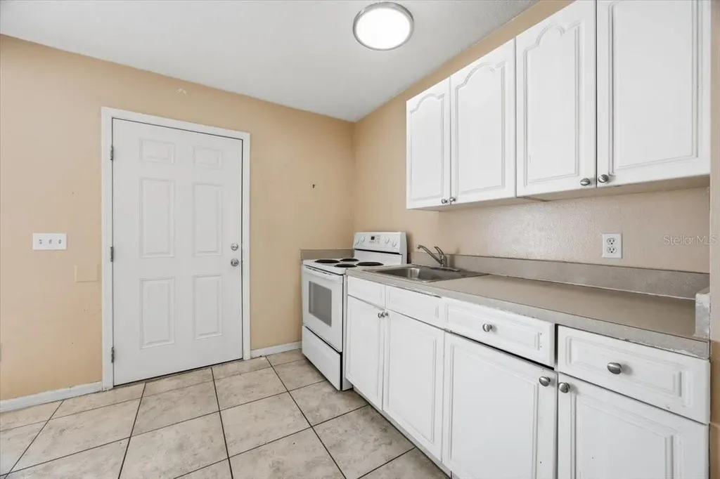 2918 Fan Palm Drive Davenport FL 33897