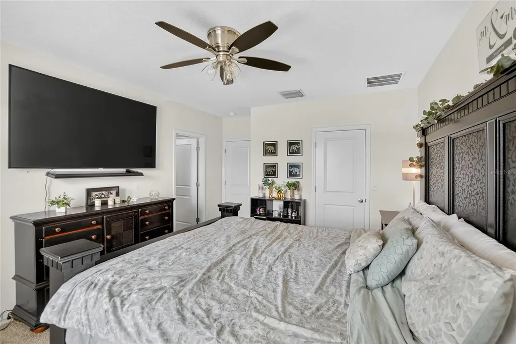 8647 Falling Blue Place Riverview FL 33578