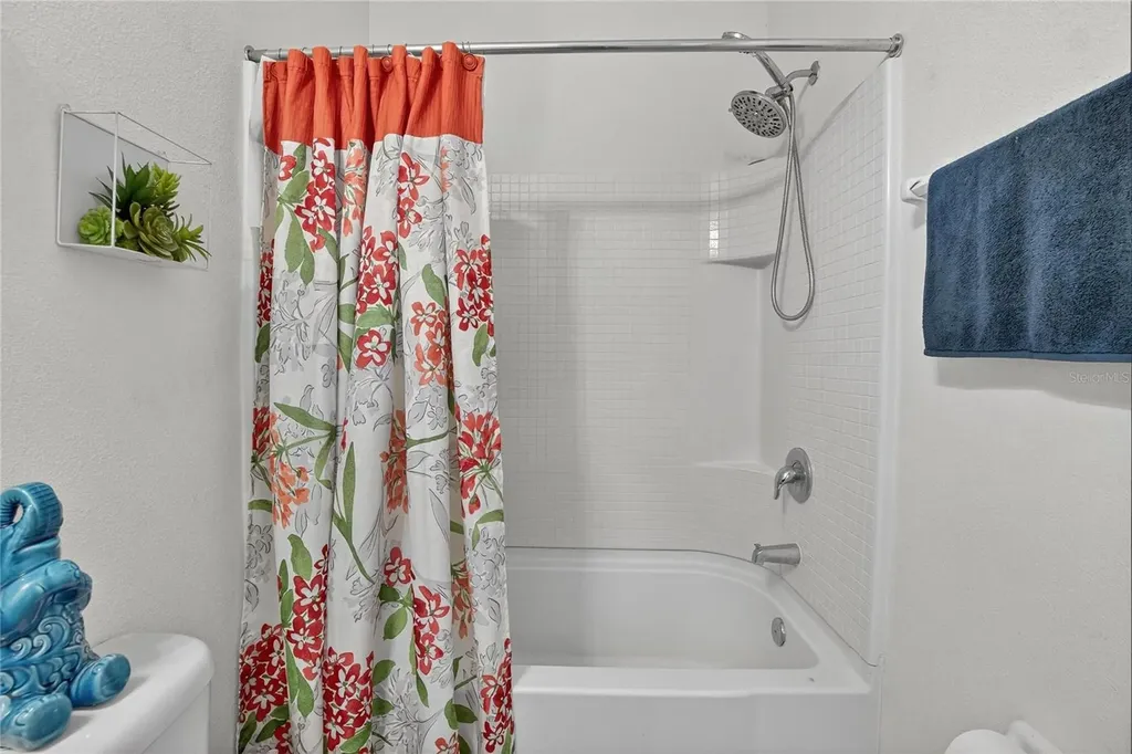 8647 Falling Blue Place Riverview FL 33578