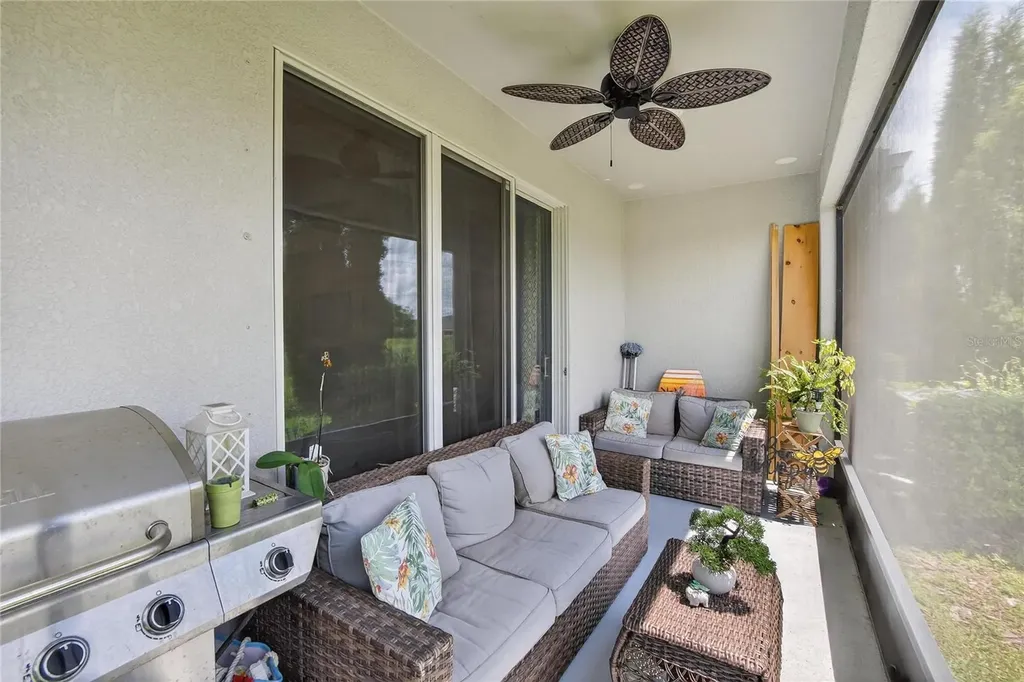 8647 Falling Blue Place Riverview FL 33578