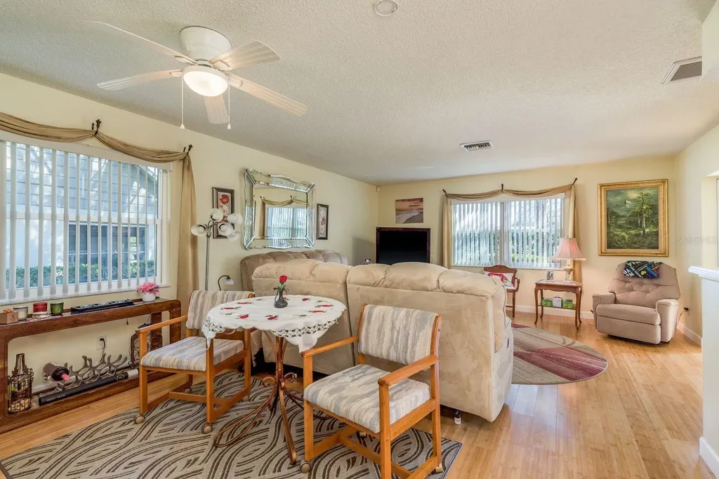 3413 Rochelle Court Clearwater FL 33761
