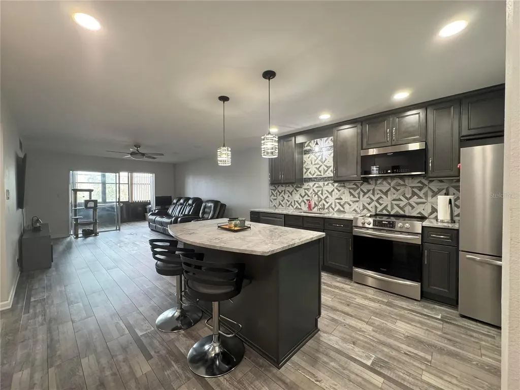 11485 Oakhurst Road Largo FL 33774