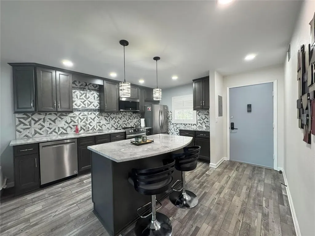 11485 Oakhurst Road Largo FL 33774