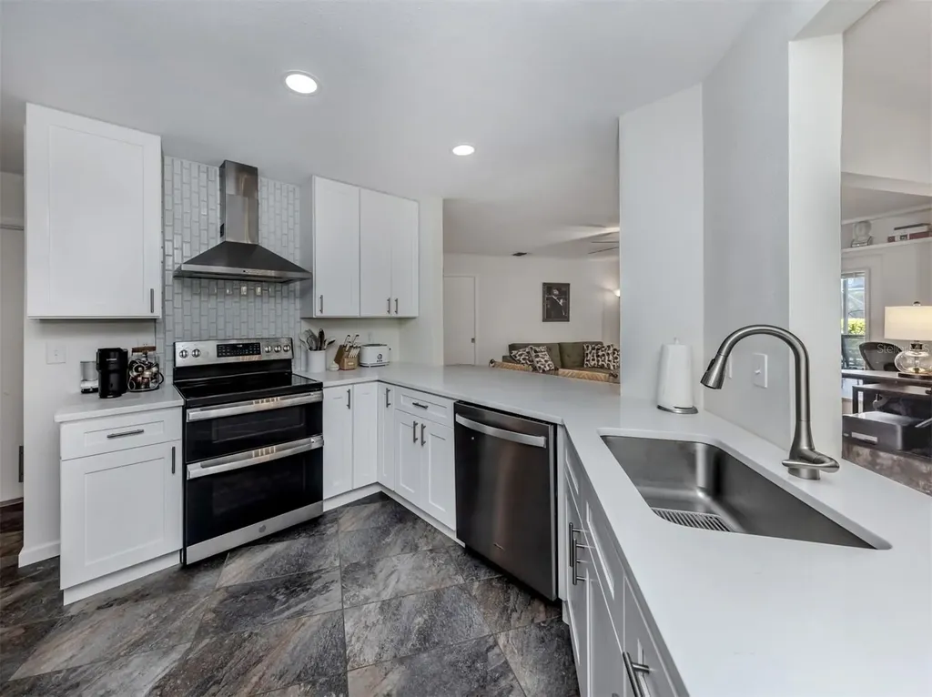 317 Monet Drive Nokomis FL 34275