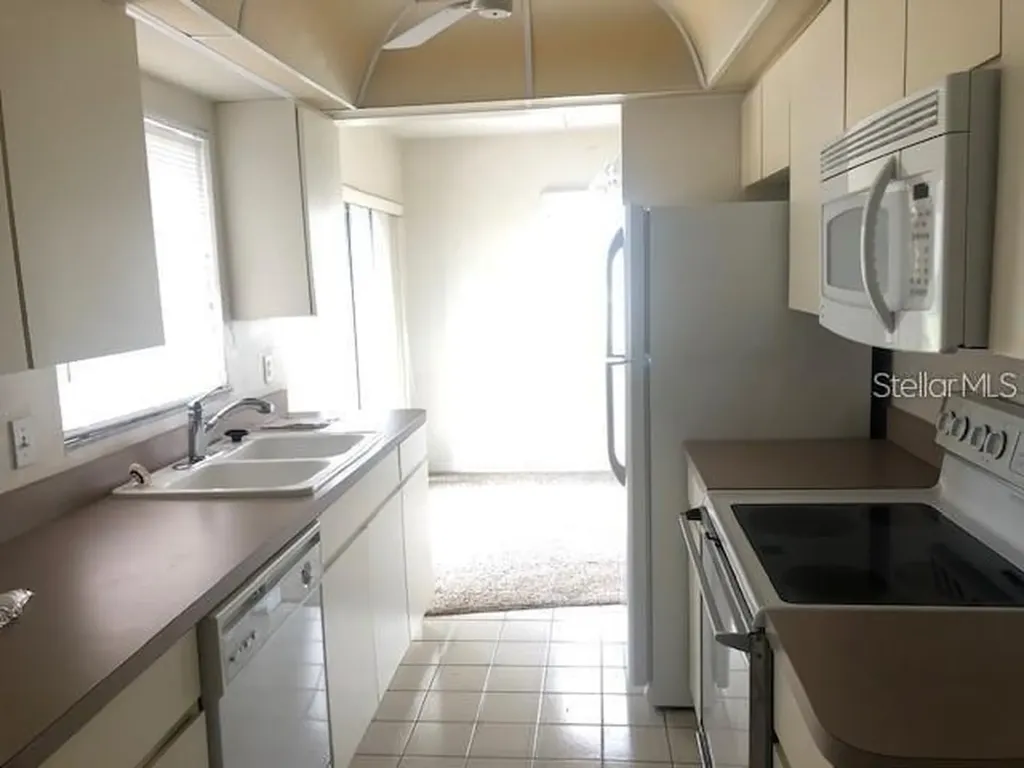 2125 Pueblo Circle Sarasota FL 34231
