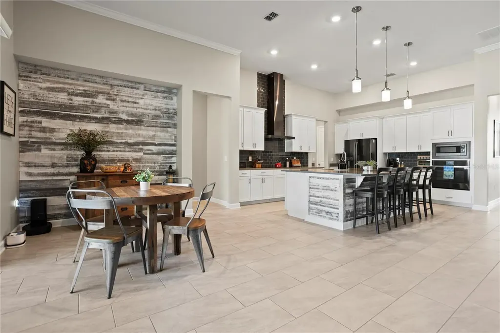 5111 Kingwell Circle Oviedo FL 32765