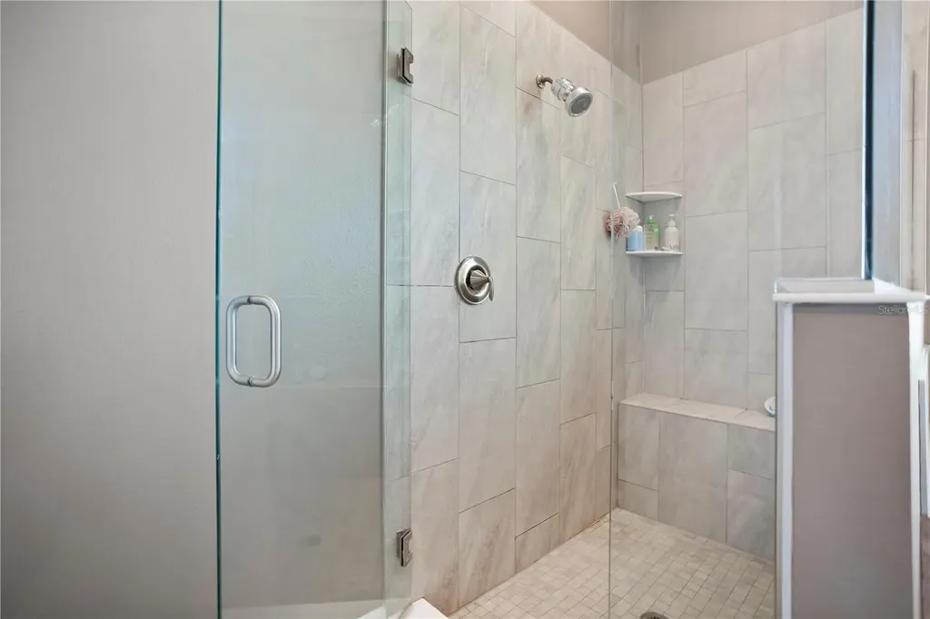 5111 Kingwell Circle Oviedo FL 32765