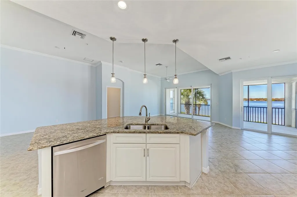 1246 Riverscape Street Bradenton FL 34208