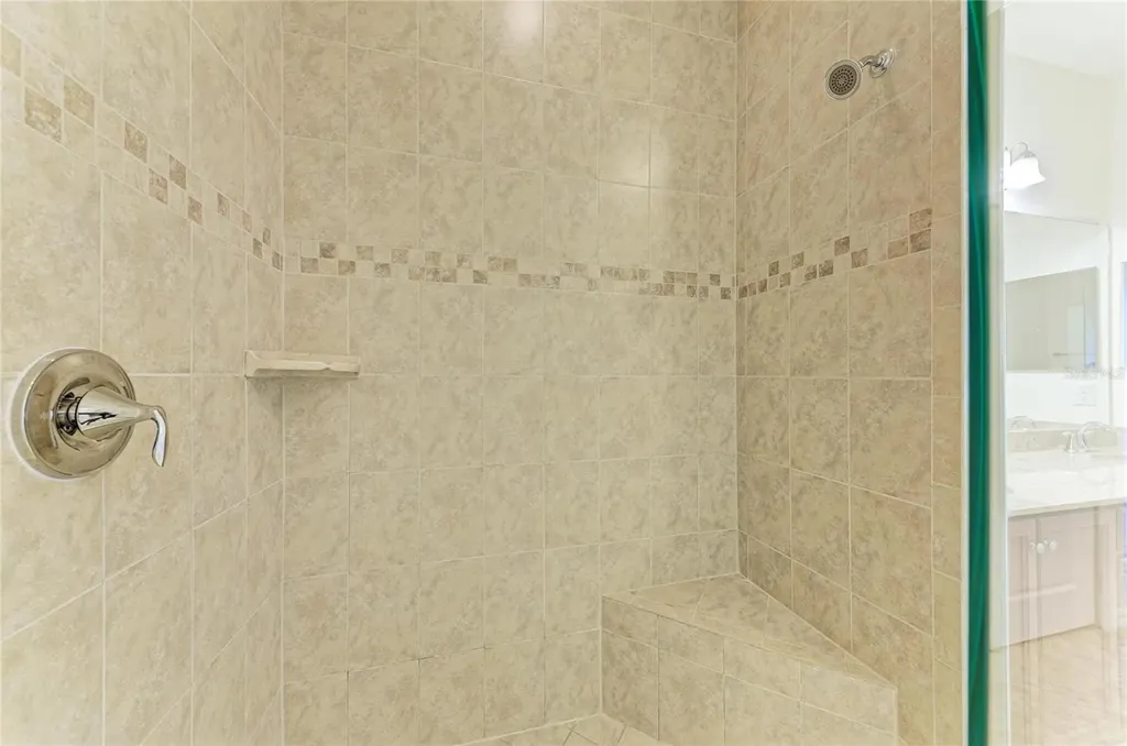 1246 Riverscape Street Bradenton FL 34208