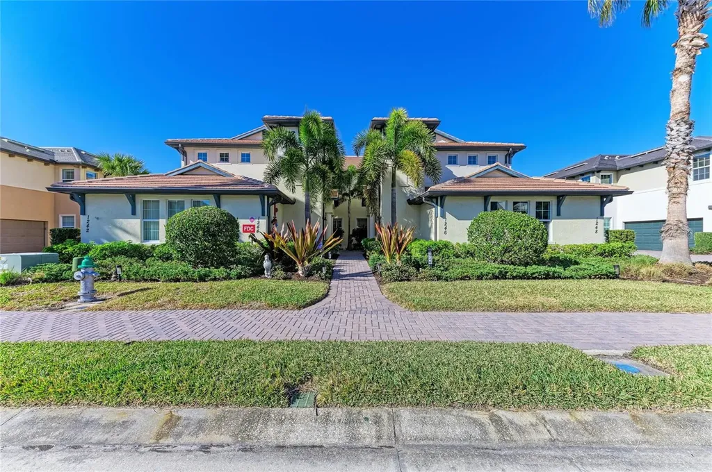 1246 Riverscape Street Bradenton FL 34208