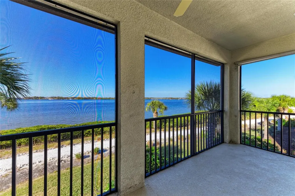 1246 Riverscape Street Bradenton FL 34208