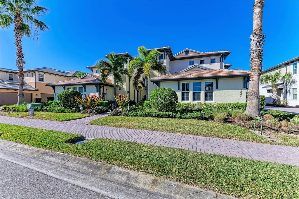 1246 Riverscape Street Bradenton FL 34208