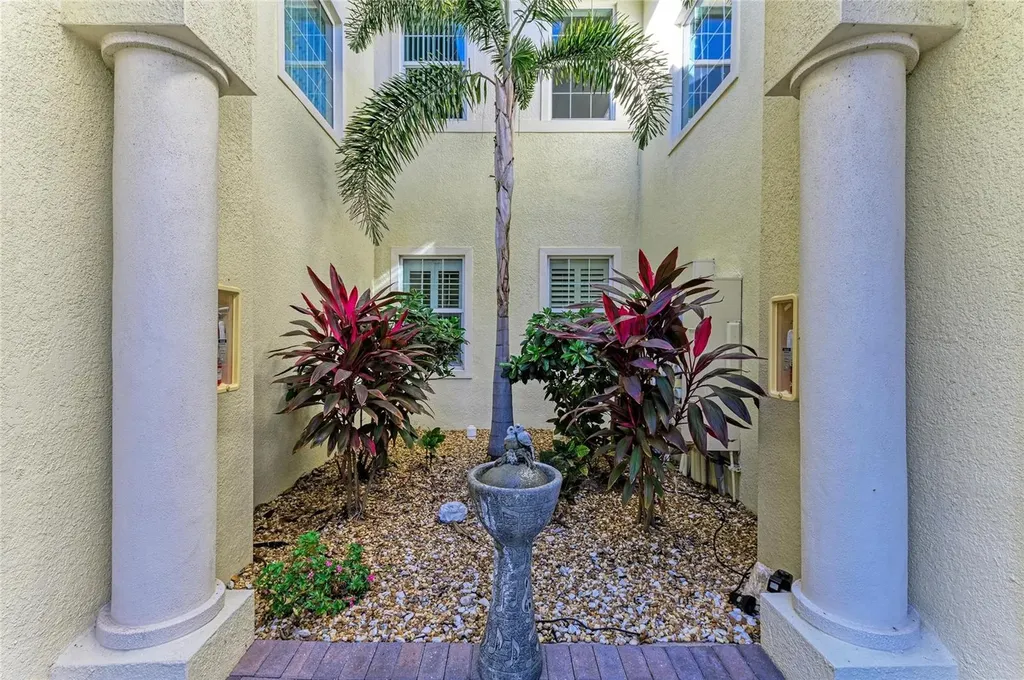 1246 Riverscape Street Bradenton FL 34208