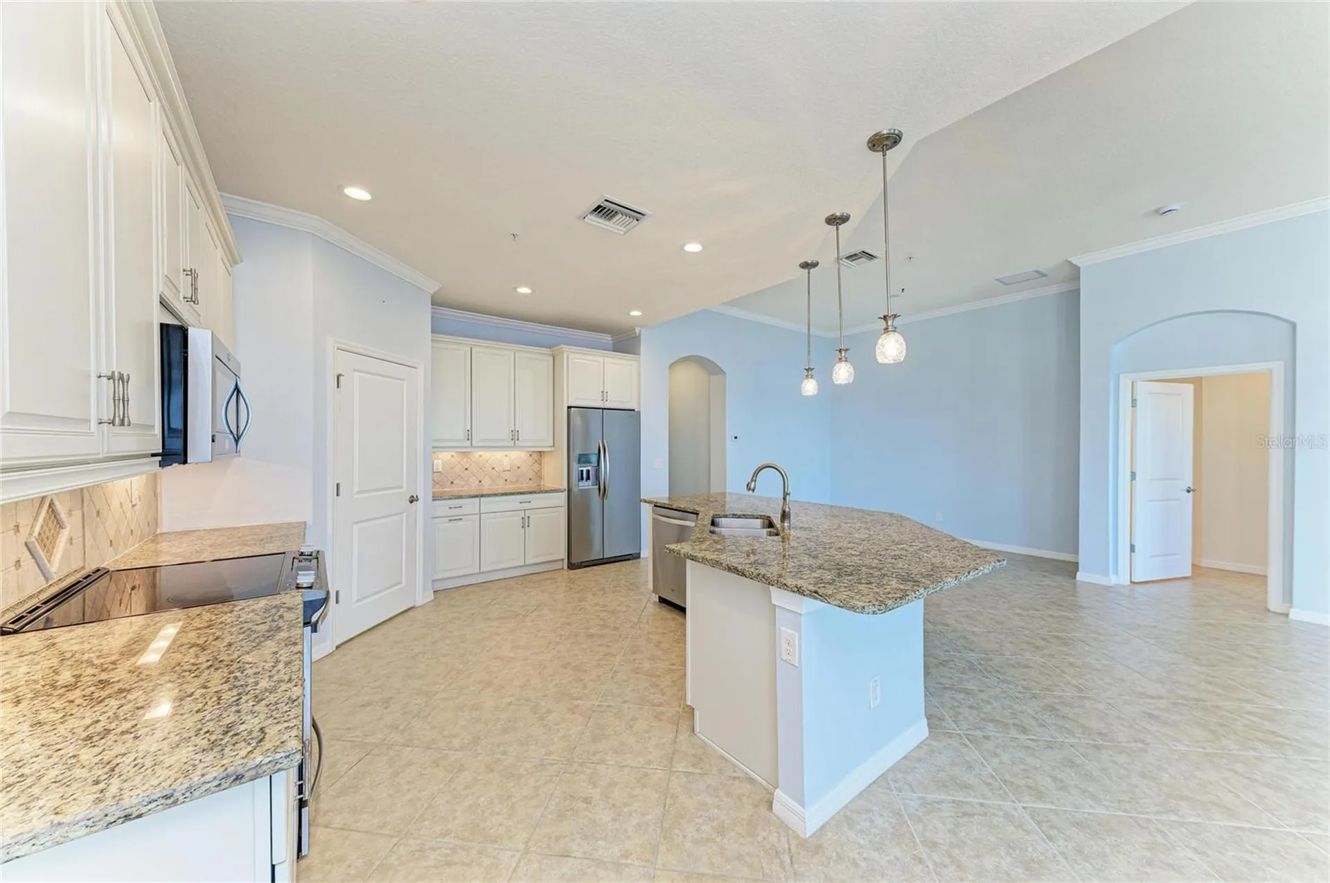 1246 Riverscape Street Bradenton FL 34208