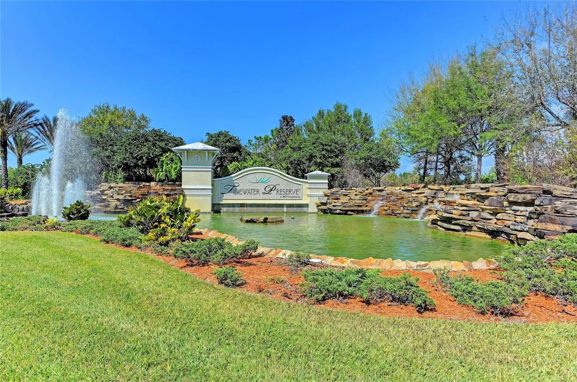 1246 Riverscape Street Bradenton FL 34208