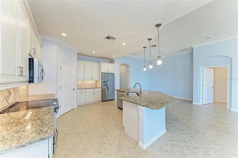 1246 Riverscape Street Bradenton FL 34208