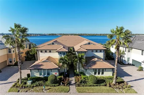 1246 Riverscape Street Bradenton FL 34208