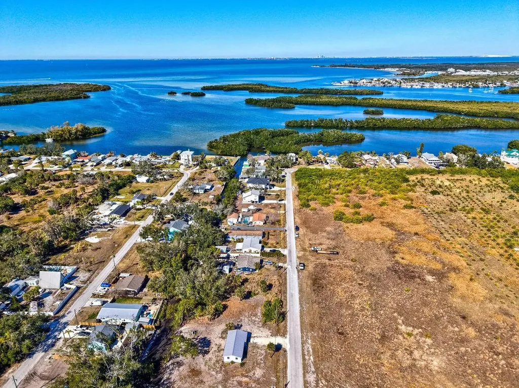 Willis Road Ruskin FL 33570