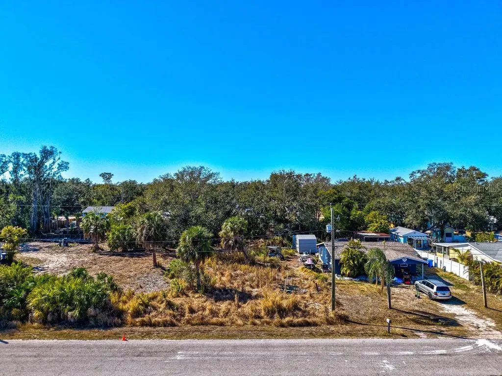 Willis Road Ruskin FL 33570