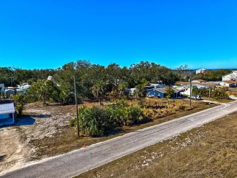 Willis Road Ruskin FL 33570