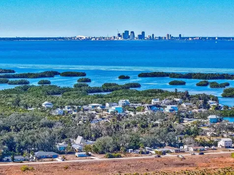 Willis Road Ruskin FL 33570