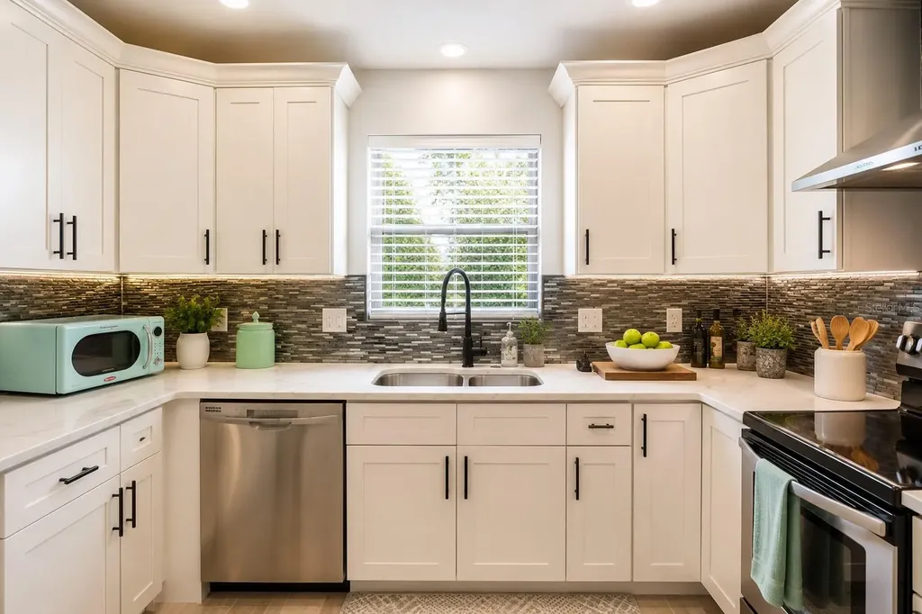 4925 Remington Drive Sarasota FL 34234