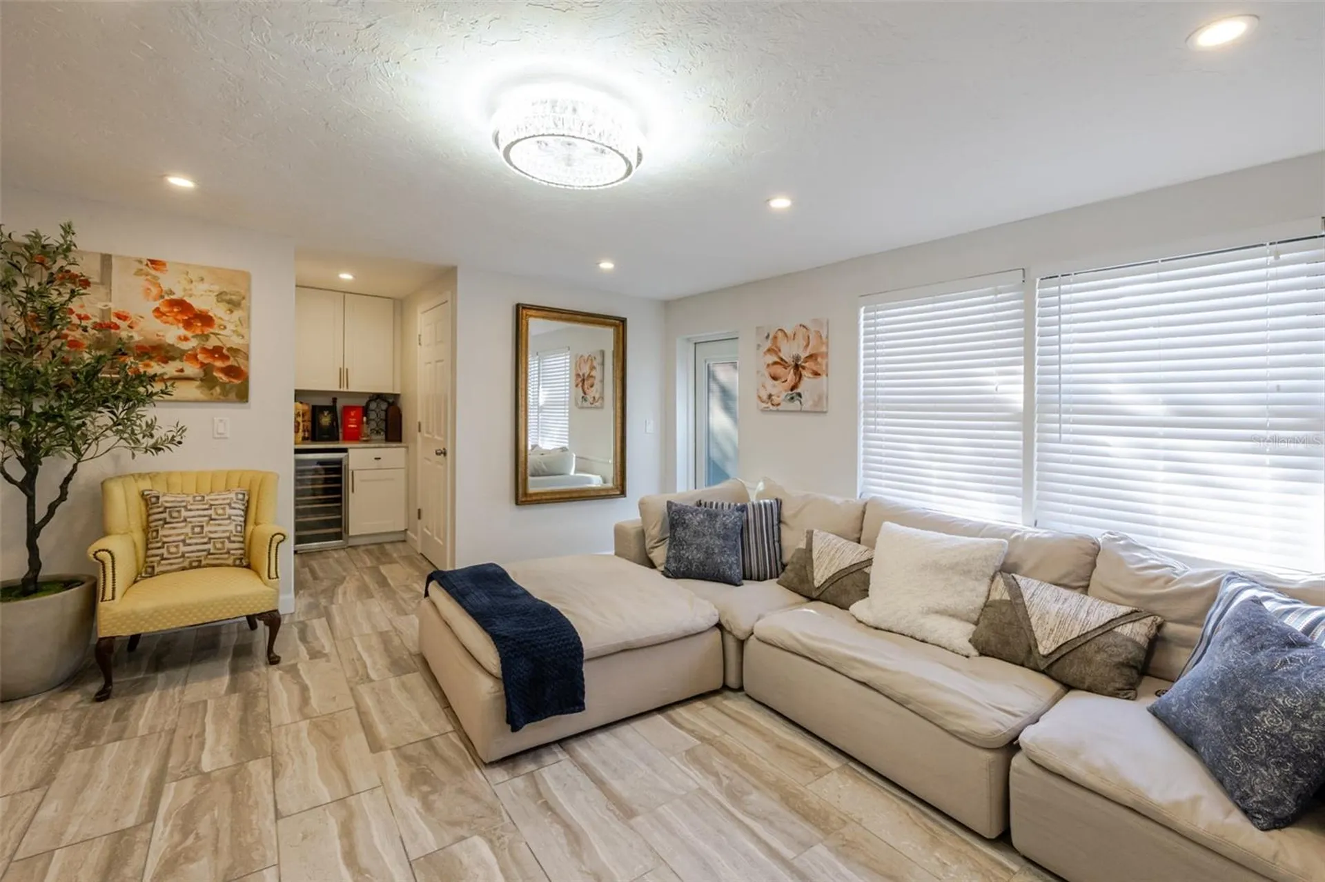 4925 Remington Drive Sarasota FL 34234
