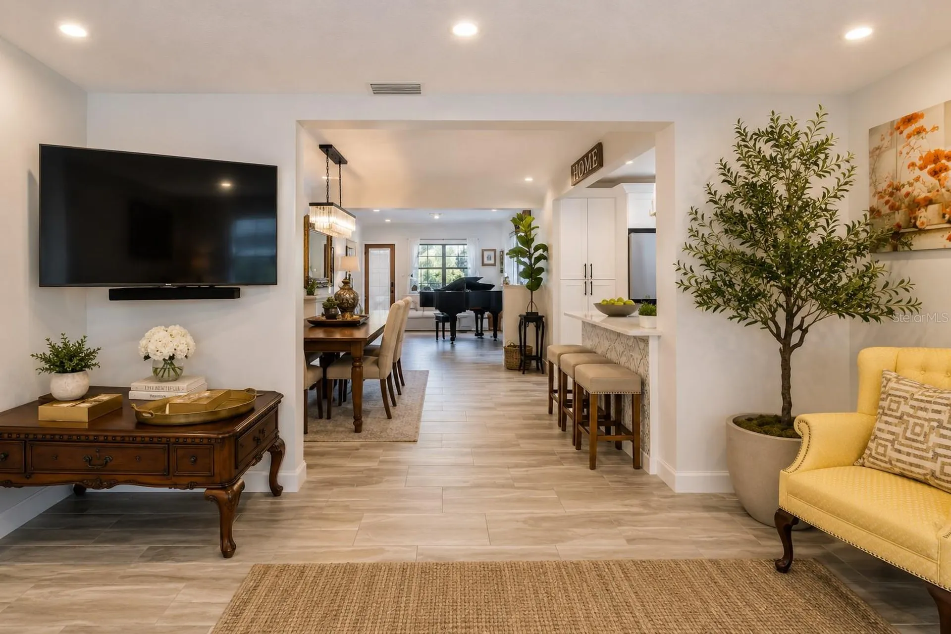4925 Remington Drive Sarasota FL 34234